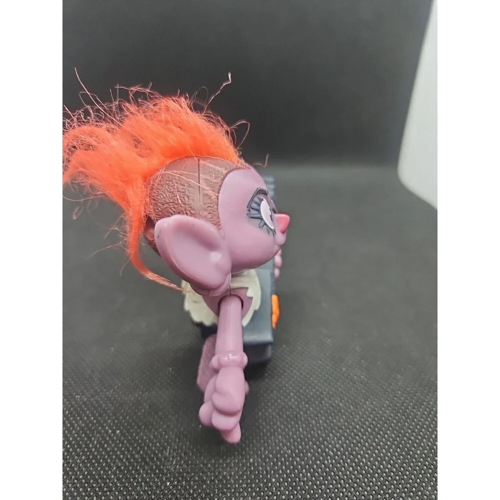 Queen Barb Punk Guitar Trolls World Tour with Action Arm